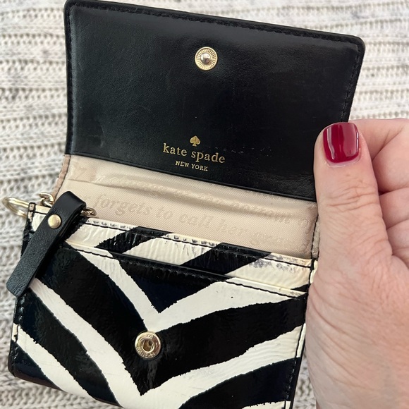 Kate Spade Black and White Wallet - Picture 2 of 12